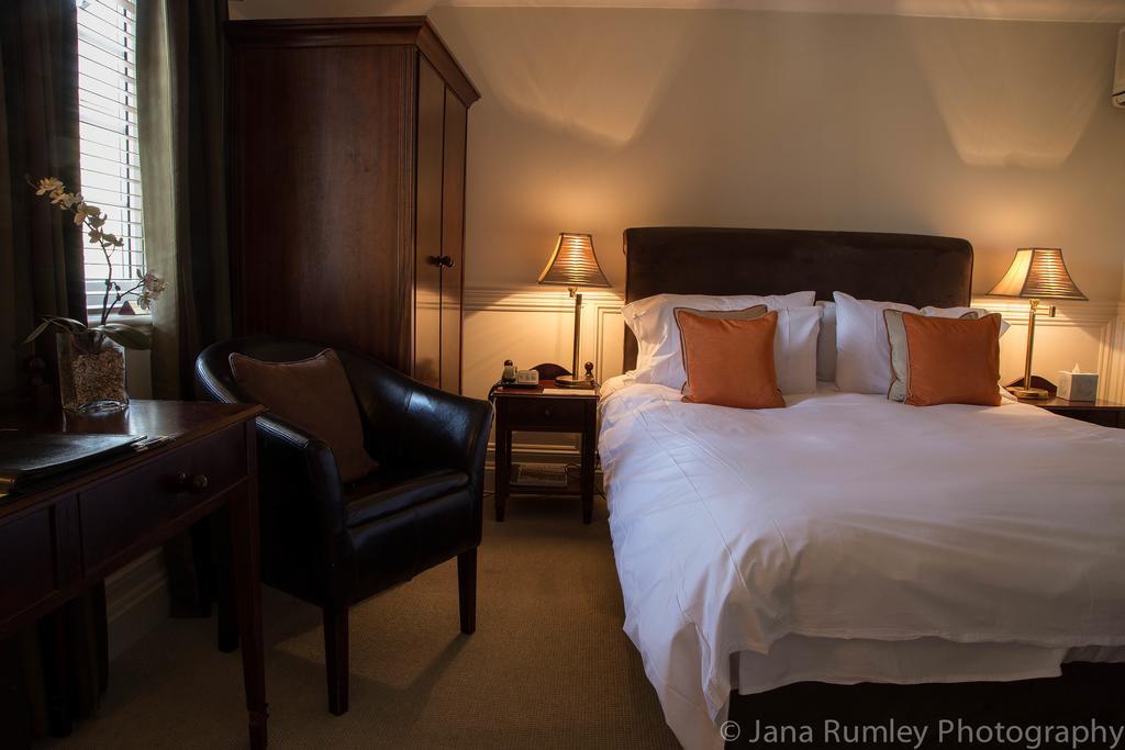 Lord Bute Hotel Christchurch  Phòng bức ảnh